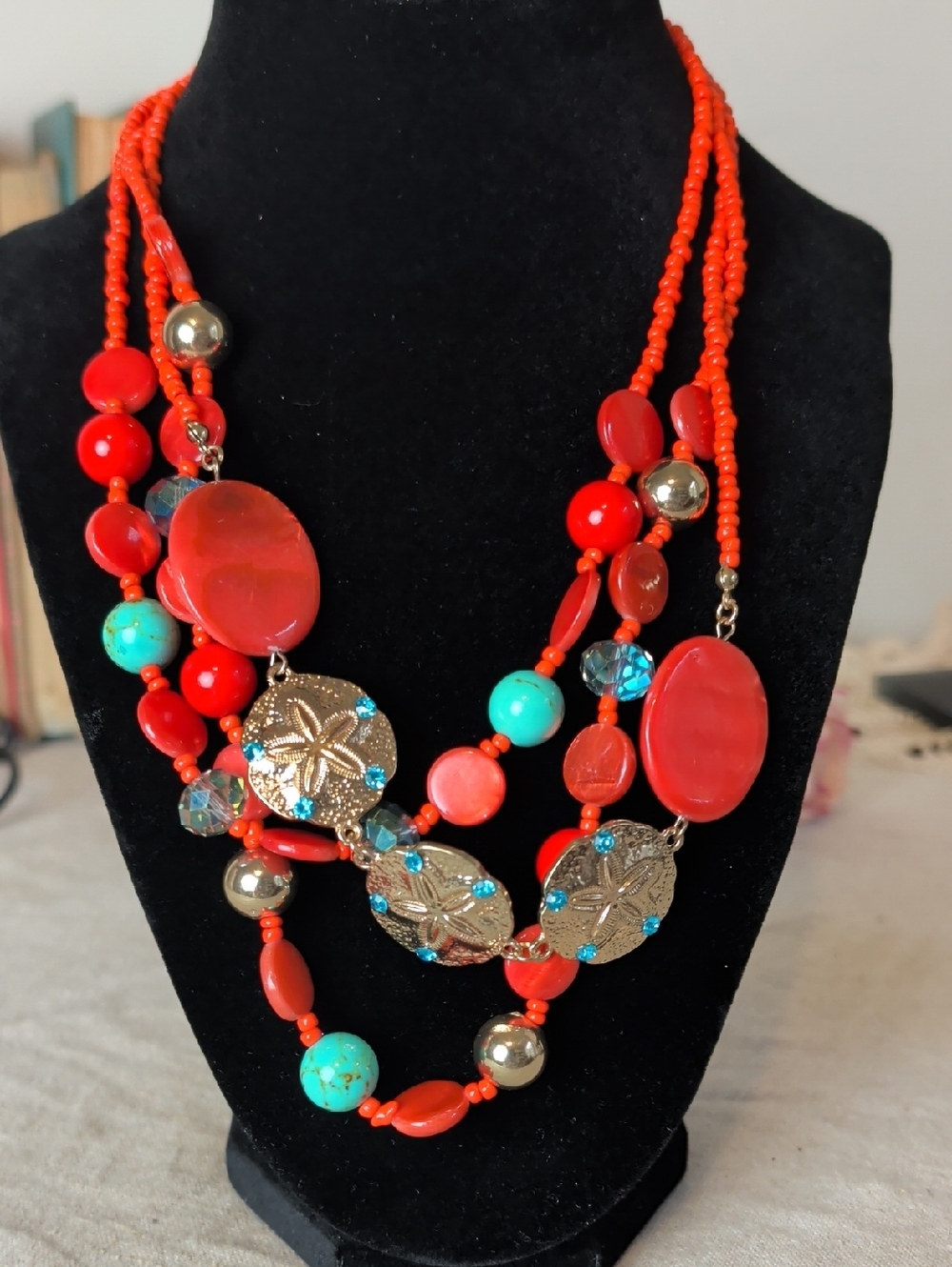 Vintage Coastal Boho Mermaidcore Necklace Coral Orange Beaded Sand Dollar